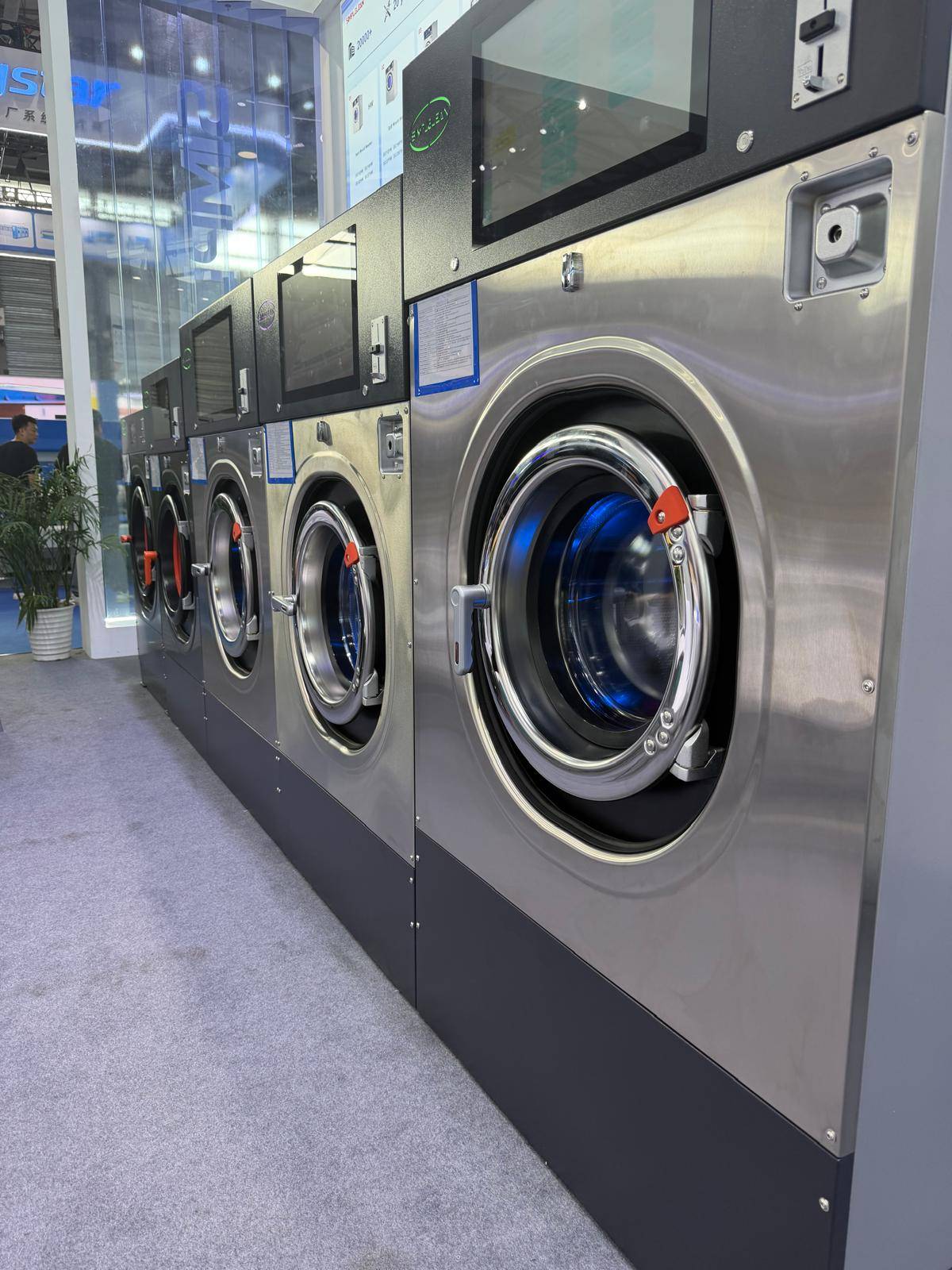 Lavatrici industriali in acciaio inox