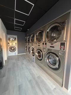 interno-lavanderia-self-service-speed-union-07